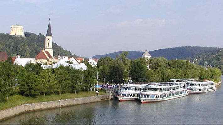 Schifffahrt im Donautal